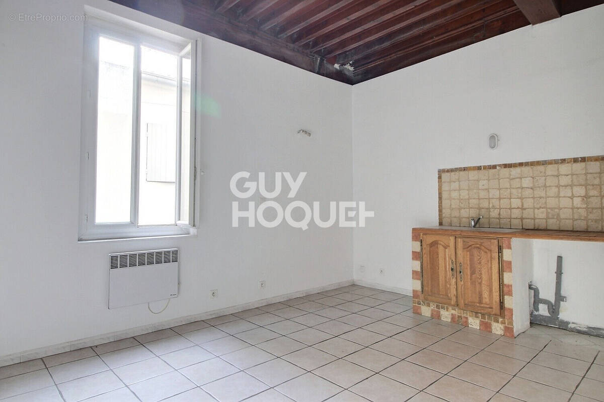 Appartement 2 pièces 38 m² · à Tarascon · 38 m² · 69 000 €