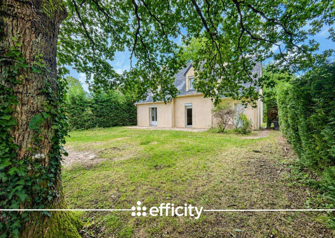 Maison à LA CHAPELLE-SUR-ERDRE