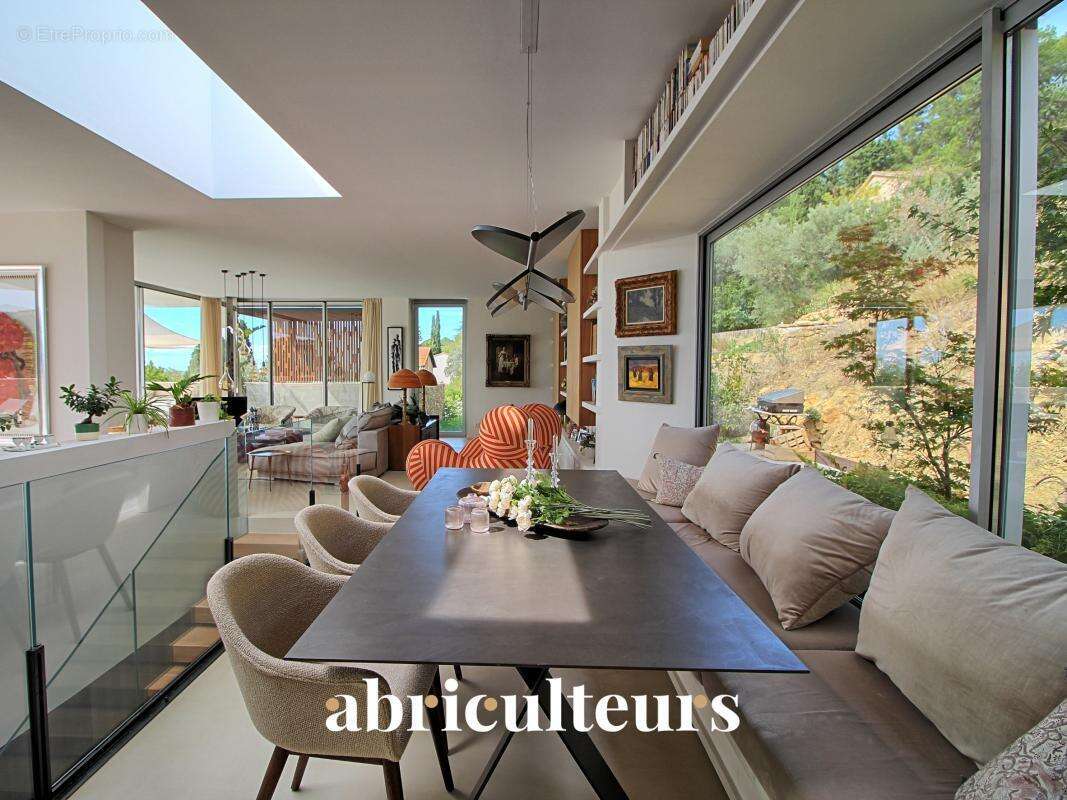 Maison à AIX-EN-PROVENCE