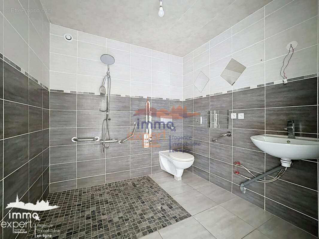 Maison de village à conforter, 7 pièces, 198 m2 - photo 7