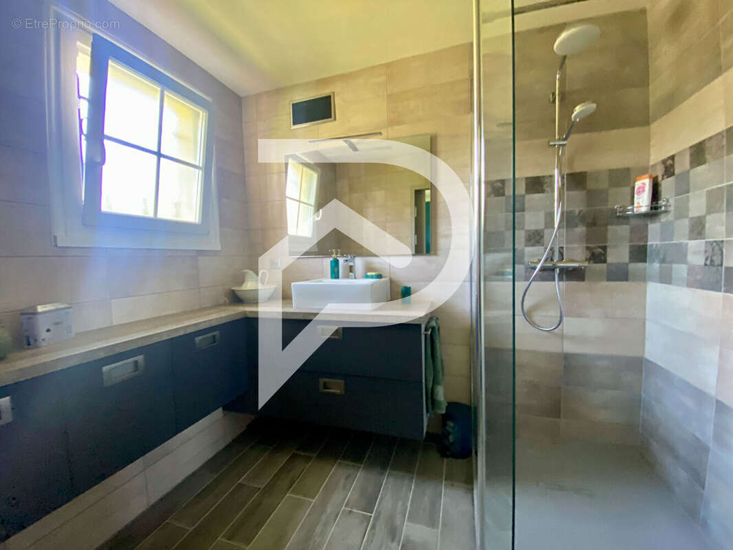 Maison à OLORON-SAINTE-MARIE