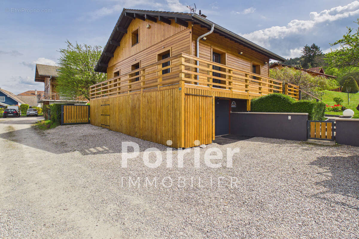 Maison individuelle à Neuvecelle vue lac et centre ville - photo 9