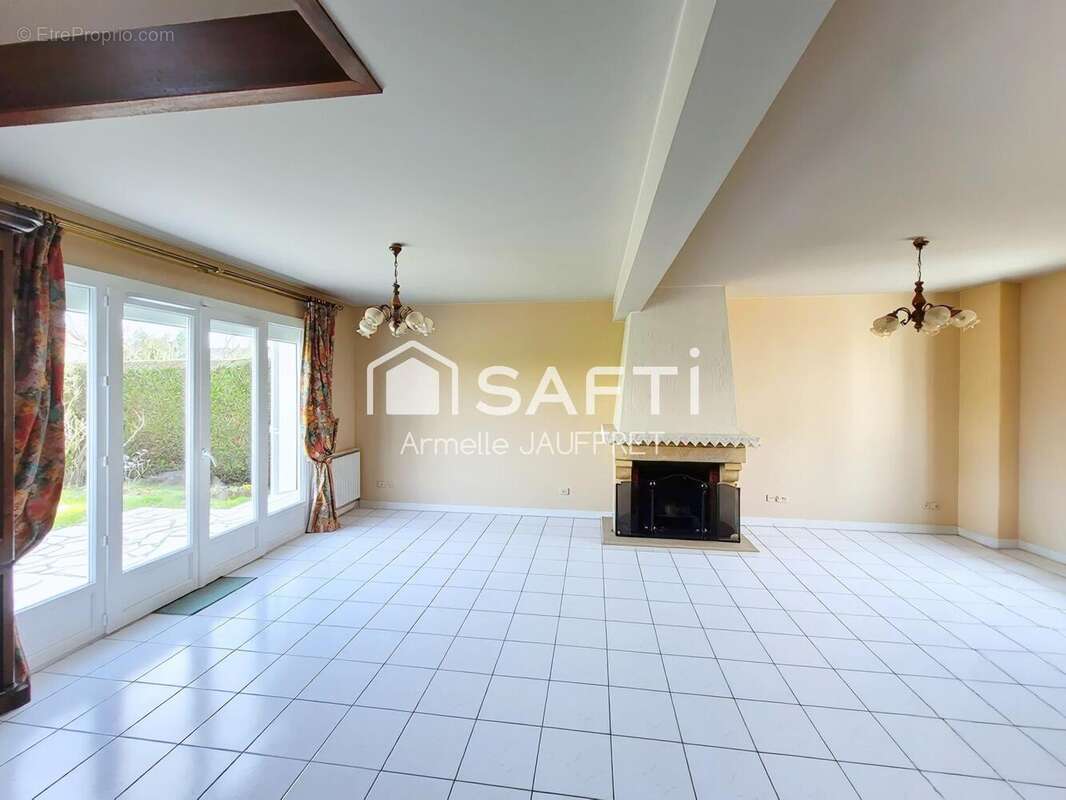 Photo 3 - Maison à SAINT-BRICE-SOUS-FORET