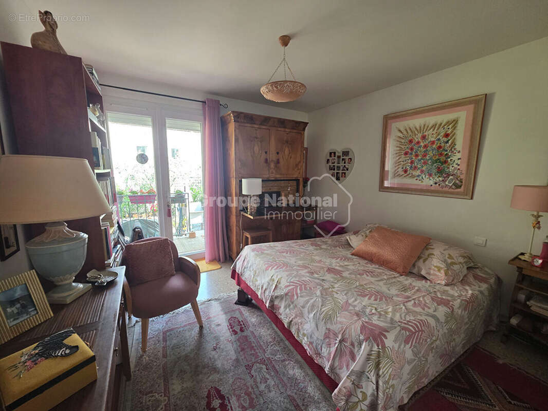 Maison à GREOUX-LES-BAINS