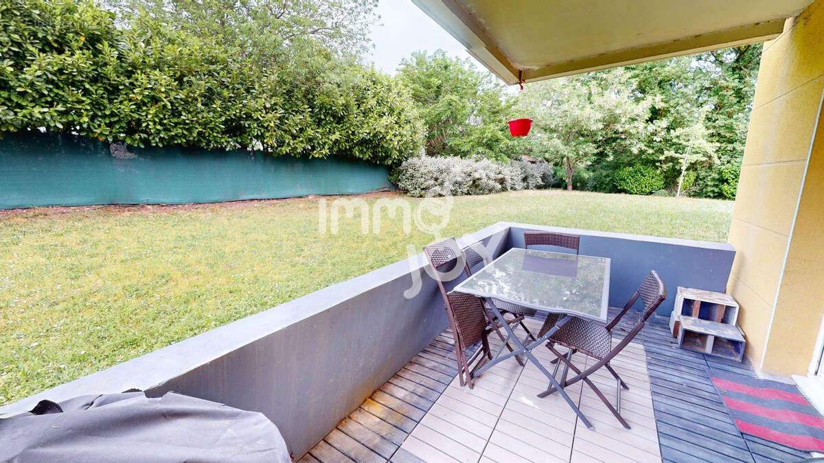 Appartement à FONSORBES