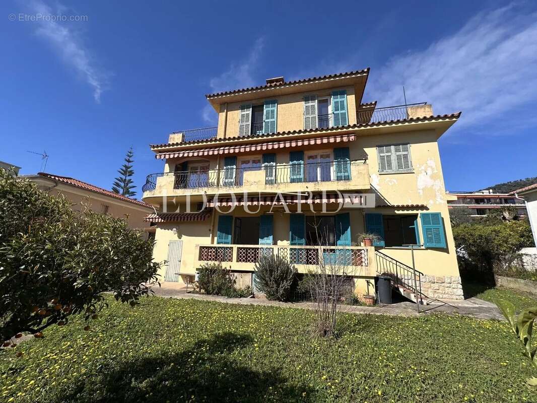 Maison à ROQUEBRUNE-CAP-MARTIN