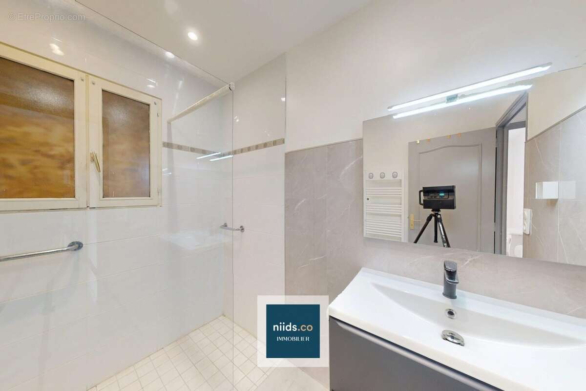 Maison à NIEUL-SUR-MER