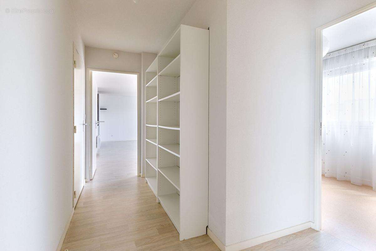 Appartement 81 m² à Saint-Nazaire  - photo 16