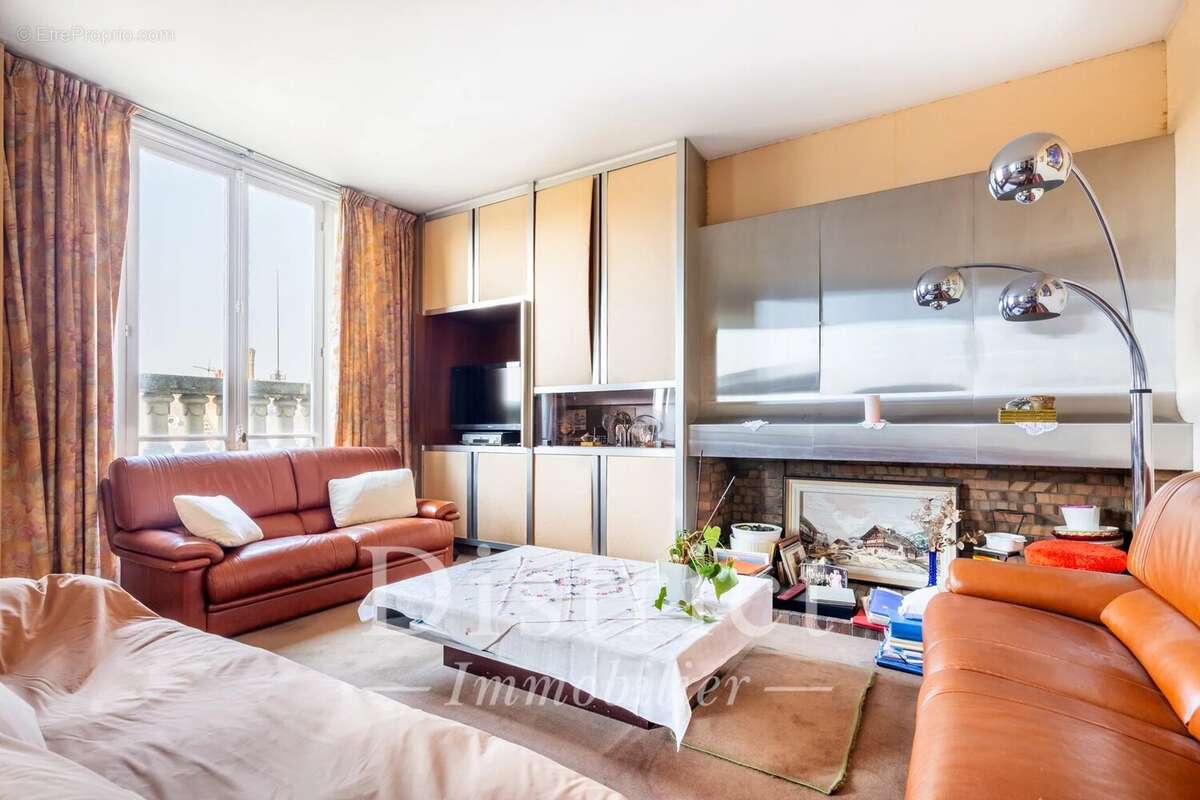 Père-Lachaise / République – Appartement traversant 138,4 m² - photo 5