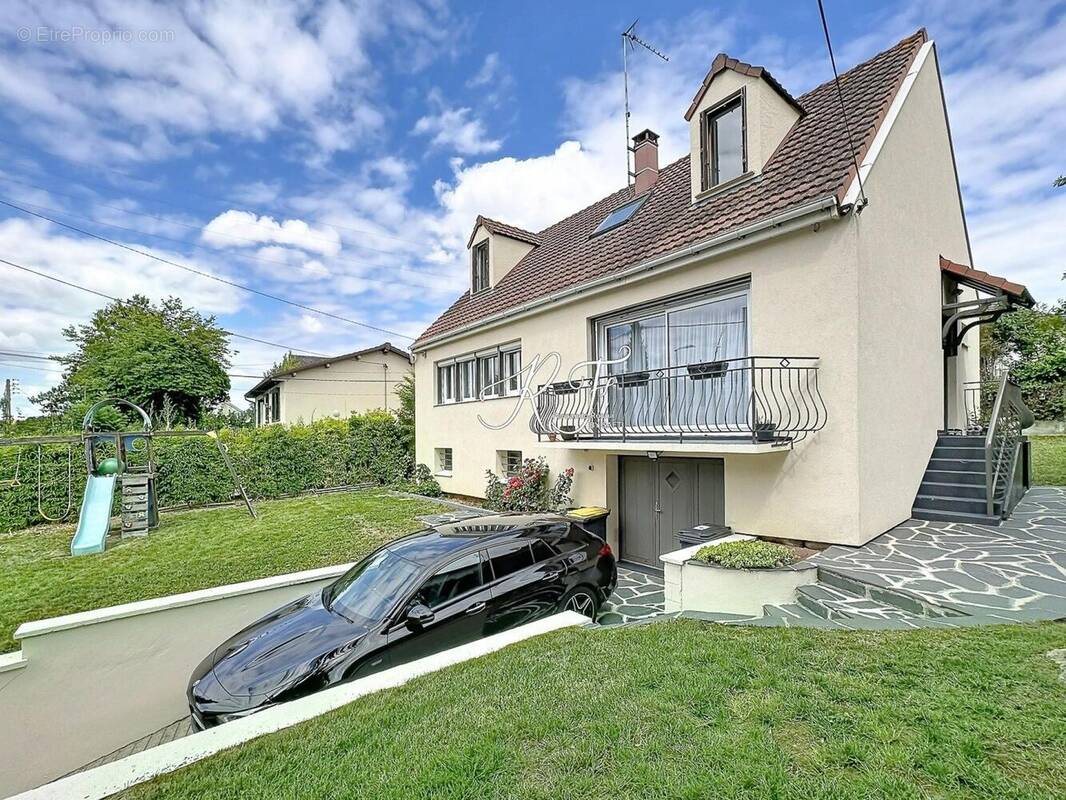 Photo 1 - Maison à OSNY