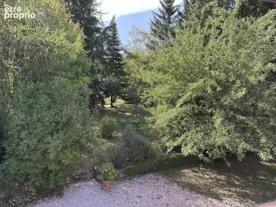 VENAREY LES LAUMES 10min : maison rénovée 227m², dépendances, jardin, pré attenant. Prix : 287 000 € - photo 4