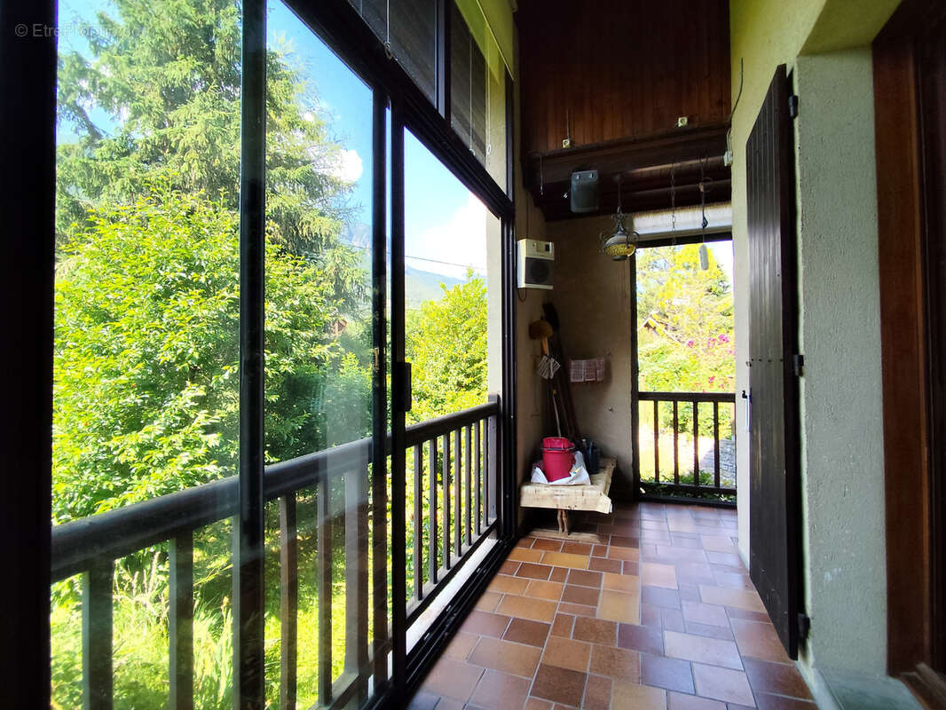 Maison à LES VIGNEAUX