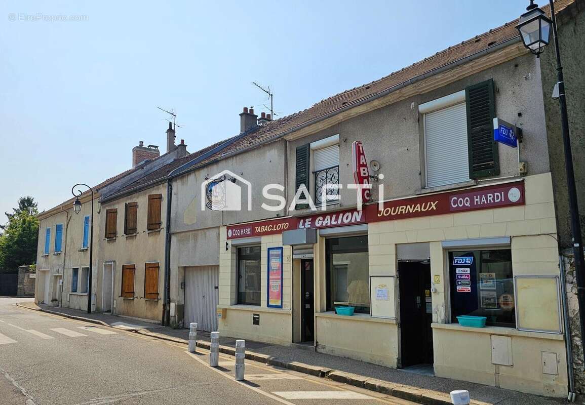 Photo 6 - Commerce à LES ALLUETS-LE-ROI