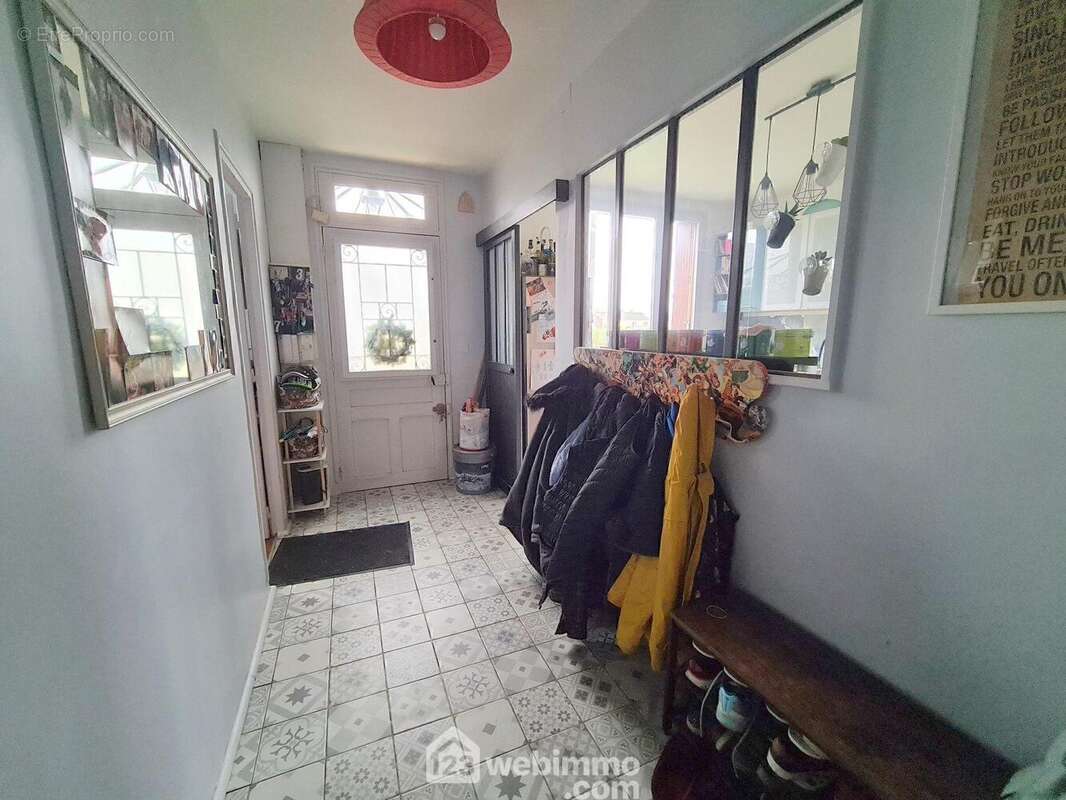 Maison 140 m² à Malesherbes  - photo 2