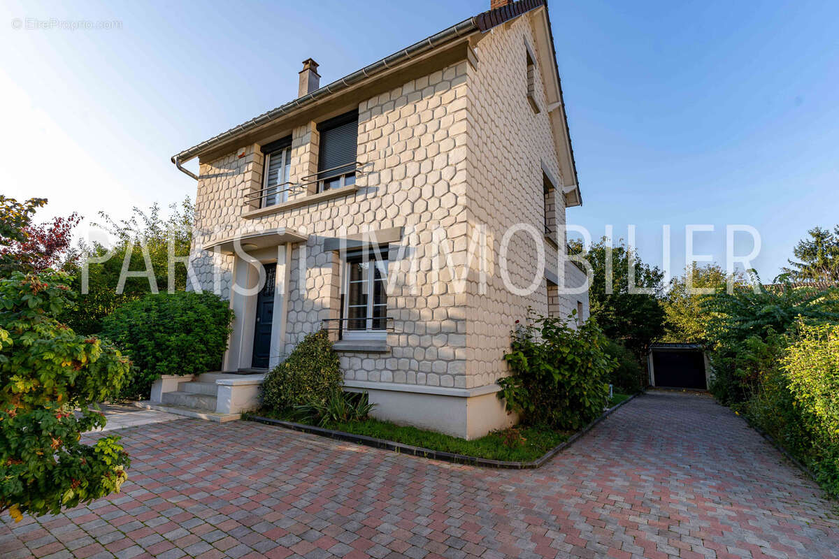 Maison à CORMEILLES-EN-PARISIS