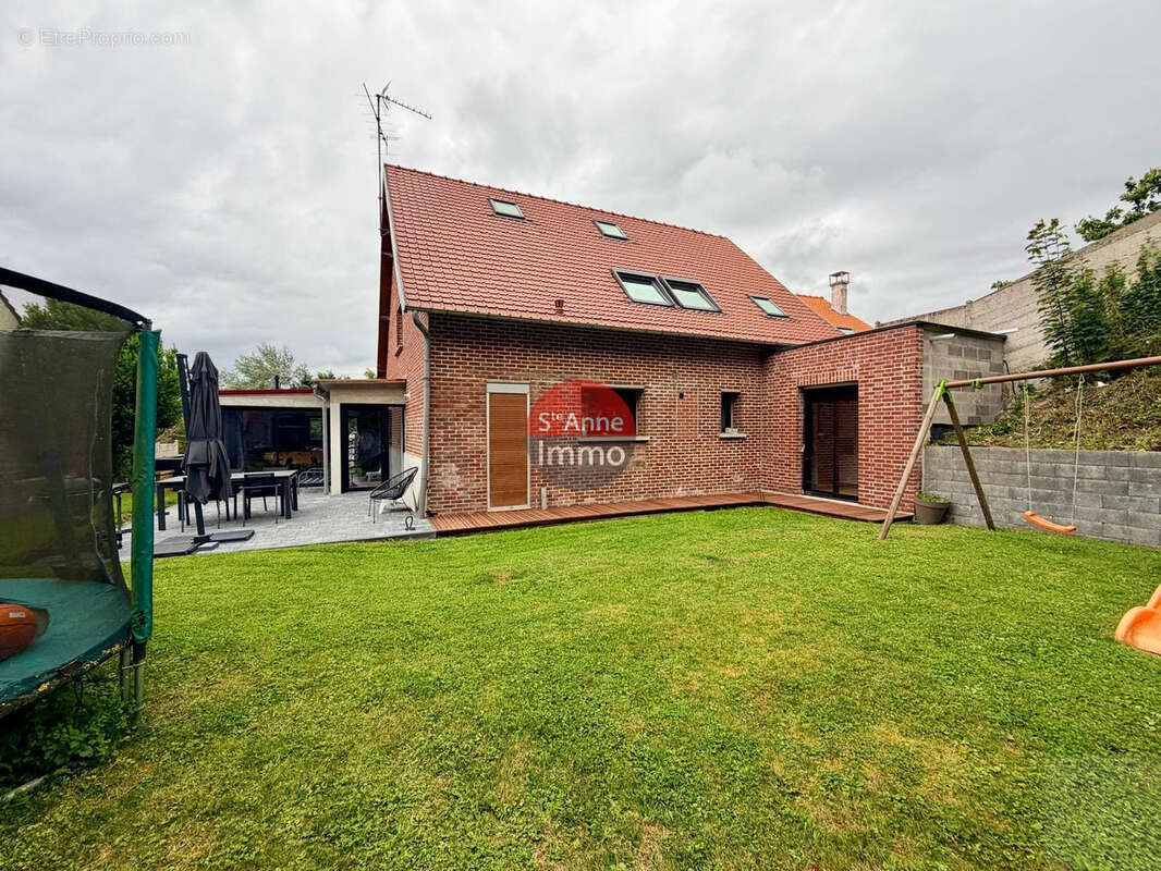 Amiens - maison - 210 m2 - 5 chambres - jardin - garages - photo 23