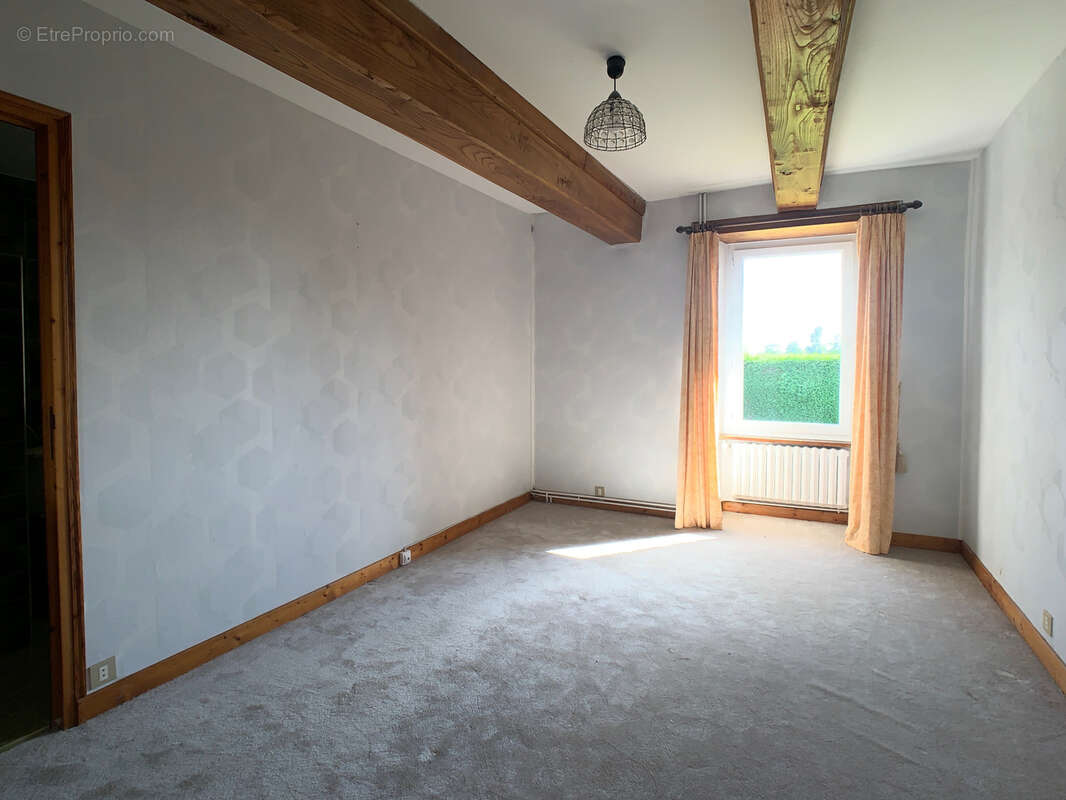 Maison à SAINT-SAUVEUR-LA-POMMERAYE