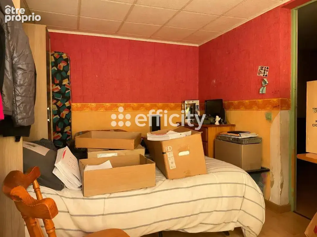 Maison 212 m² à La Ferte-Frenel  - photo 6