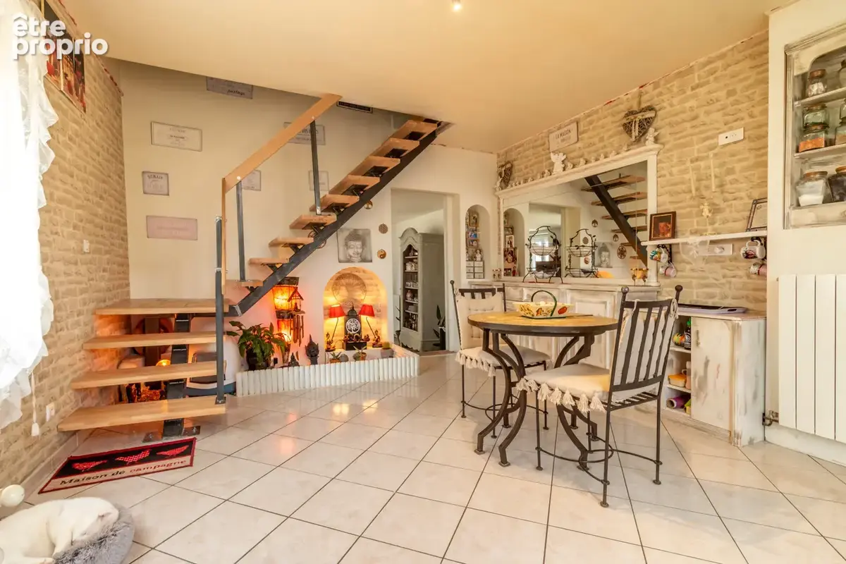 Saint-savinien, maison rénovée 120 m2, 3 chambres, jardin - photo 4
