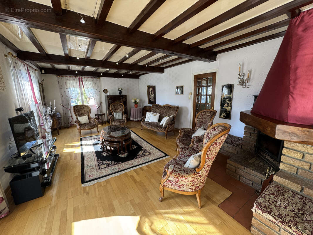 Maison à CHARVIEU-CHAVAGNEUX