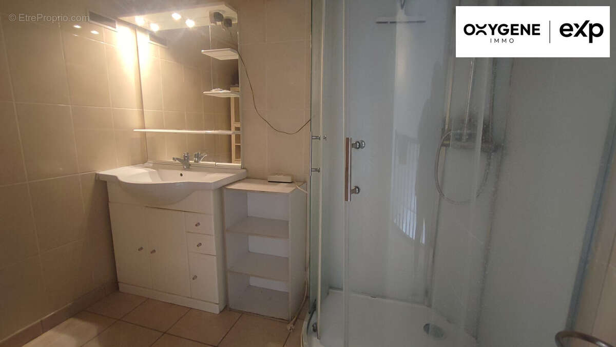 Maison 51 m² à Saint-Hippolyte  - photo 6