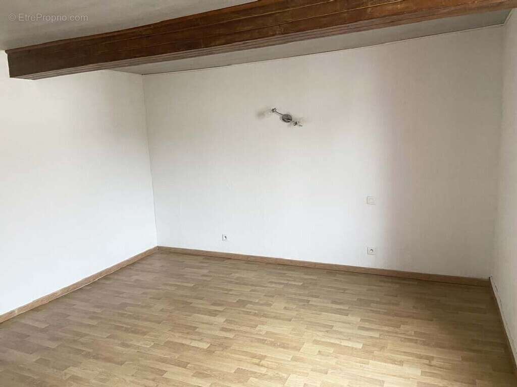 Appartement à BRIATEXTE