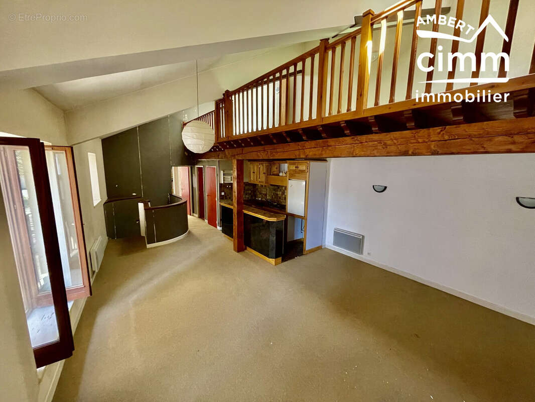 Appartement à ARLANC