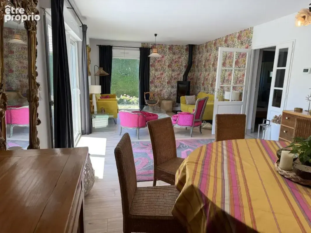 Maison 148 m² à Saint-Pryve-Saint-Mesmin  - photo 4
