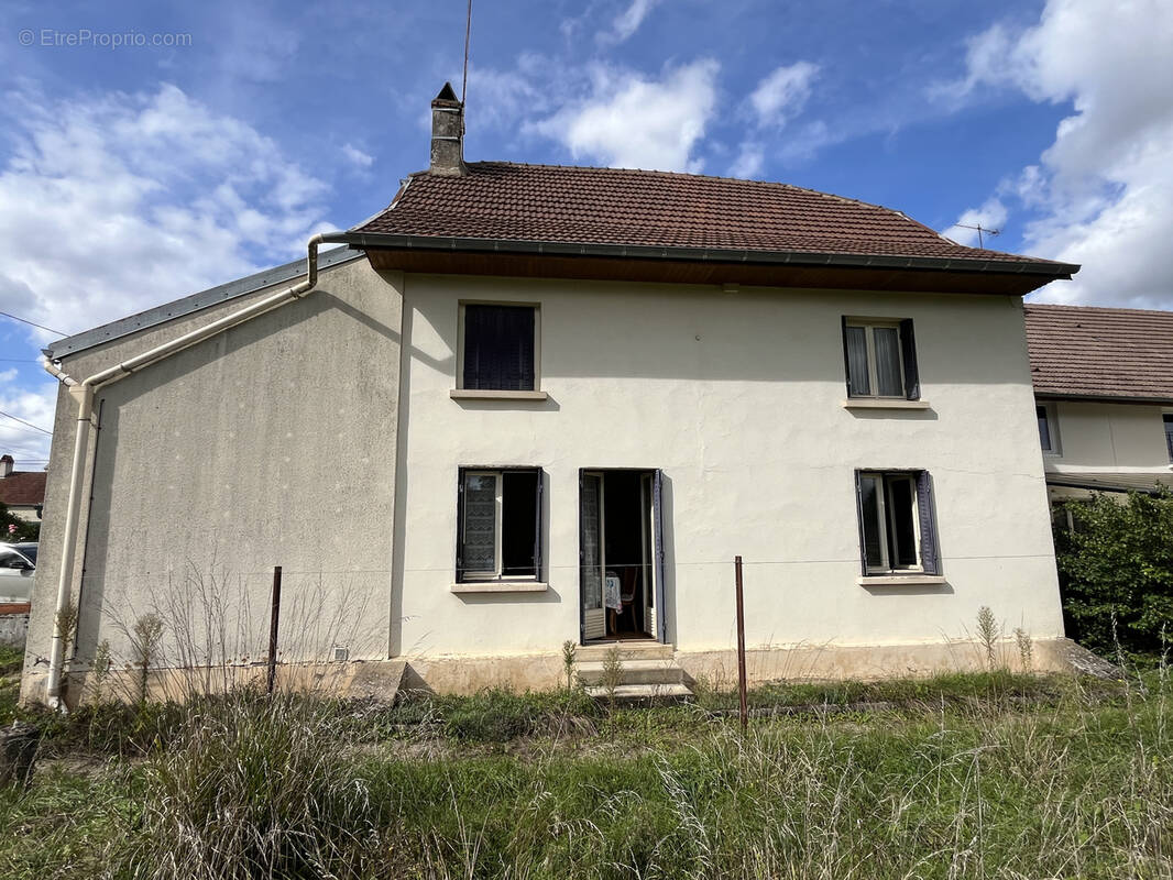 Maison à HEUILLEY-SUR-SAONE