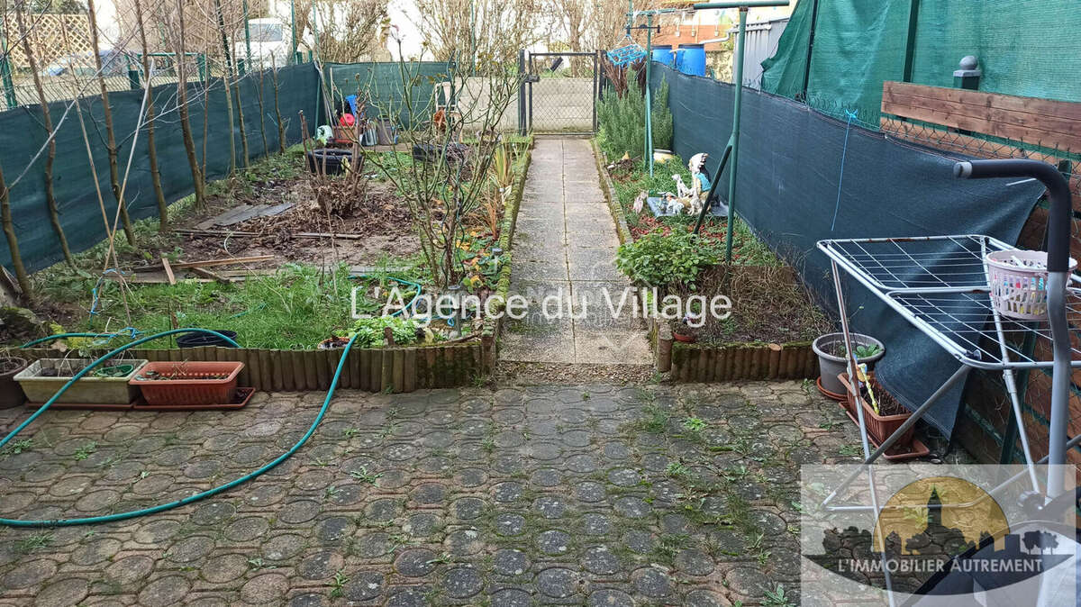 Maison à SAINT-CREPIN-IBOUVILLERS