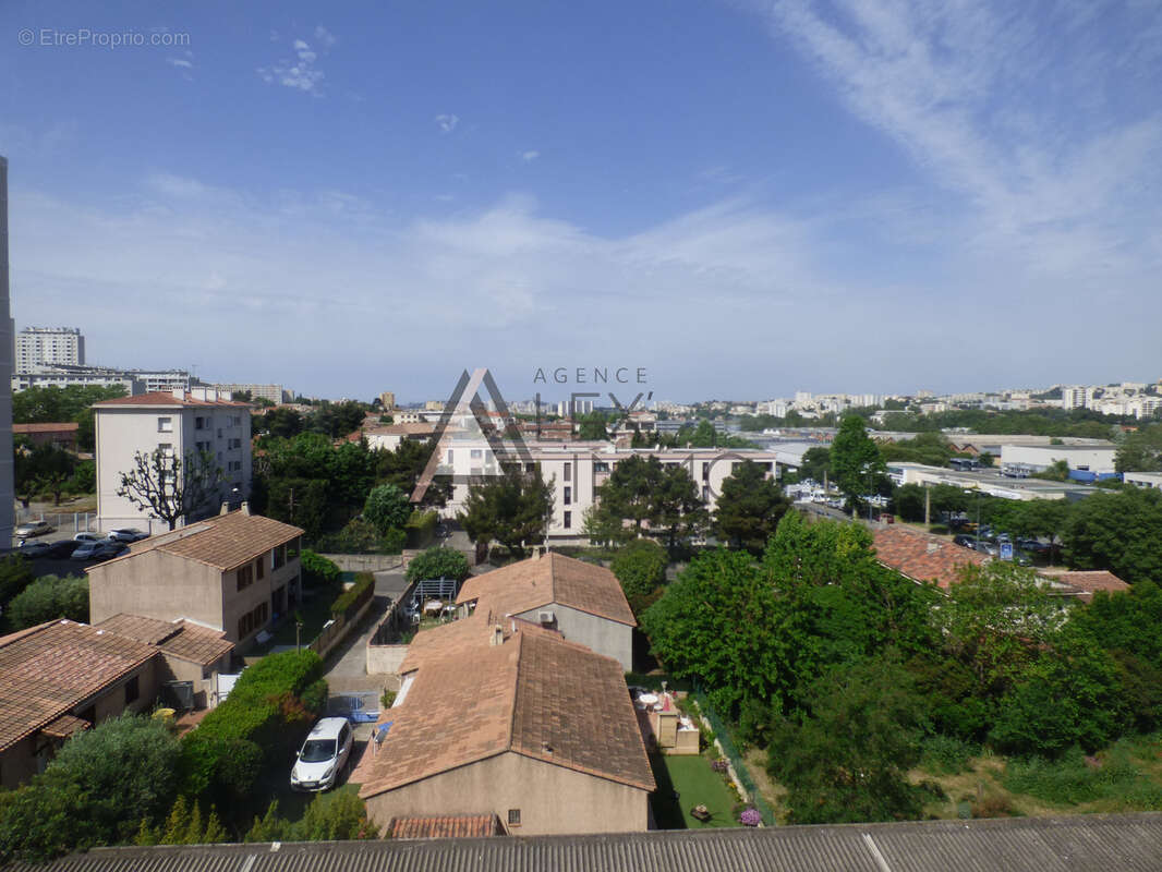 Appartement à MARSEILLE-11E