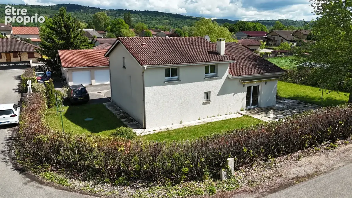 Maison à VILLEREVERSURE