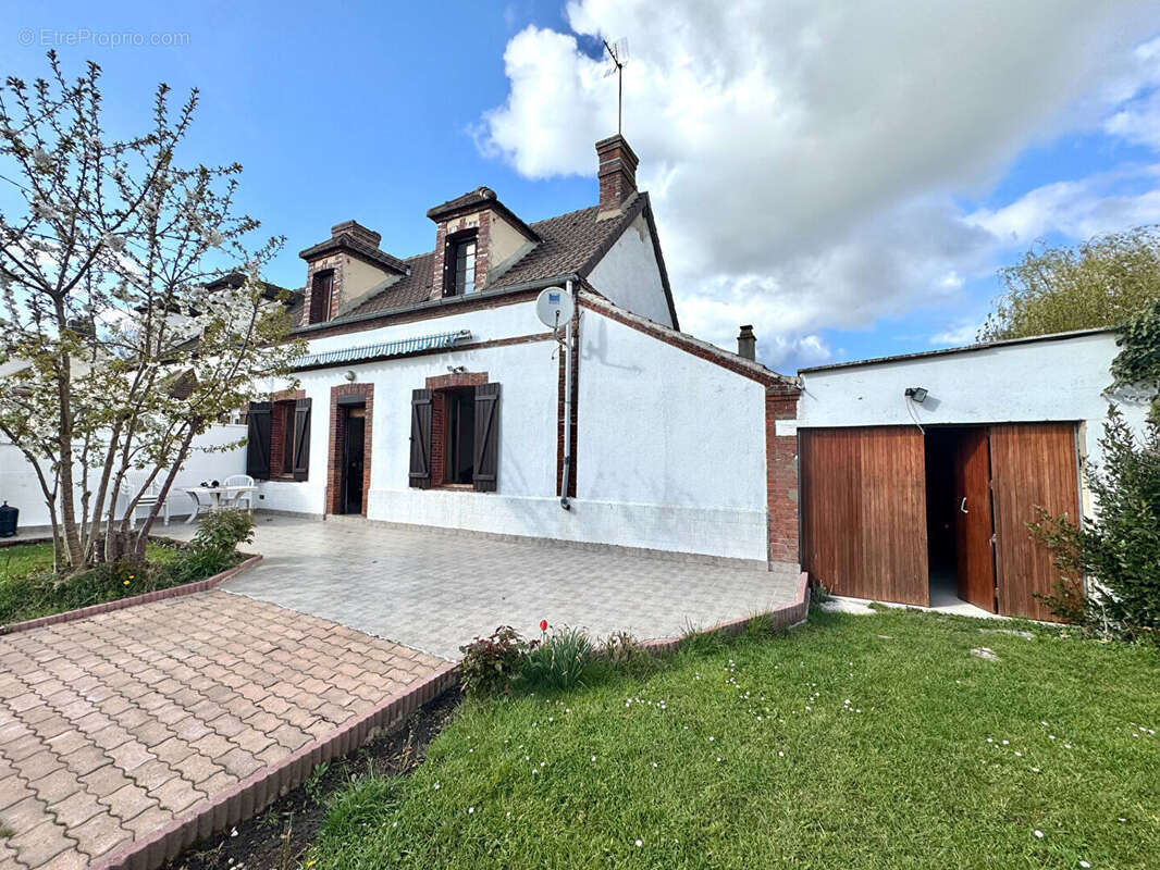 Maison à NONANCOURT
