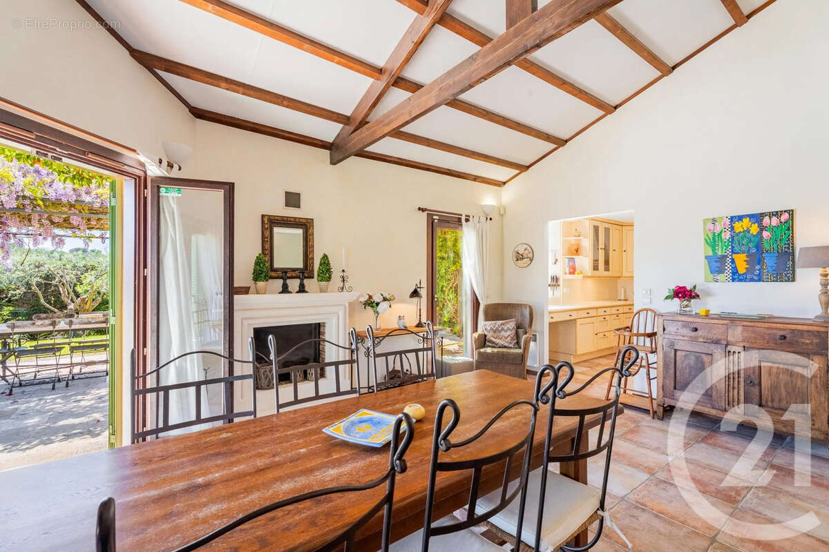 Maison à VILLENEUVE-LOUBET