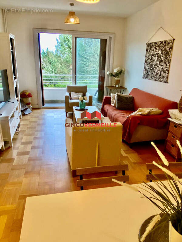 Appartement à VAUCRESSON