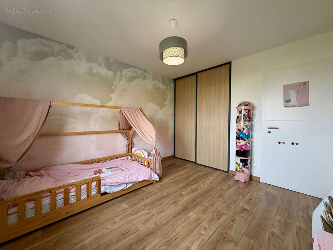 Maison à BERG-SUR-MOSELLE