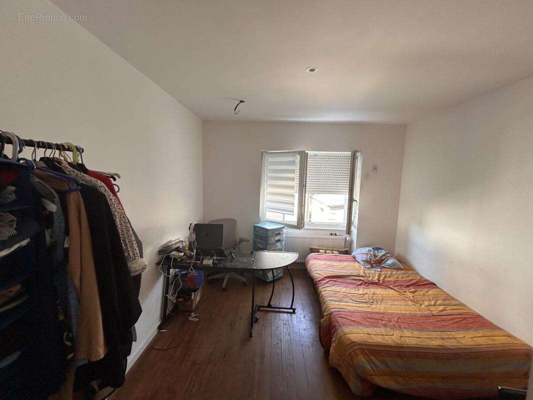 Maison de plain-pied, 6 pièces, 124 m2, sur 4,84 ares à Cernay (68700) - photo 8