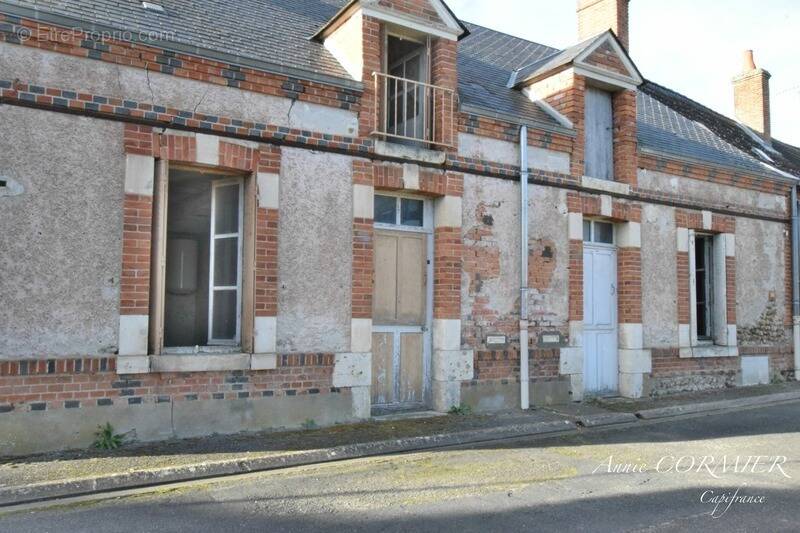 Maison à LION-EN-SULLIAS