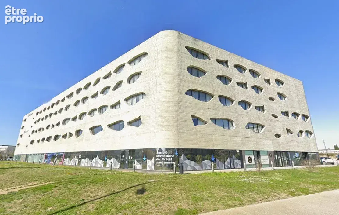 INVESTISSEMENT LOCATIF  MONTPELLIER  Résidence de tourisme Appart'City Confort Montpellier Millénaire  6.88 % de rentabilité - photo 11