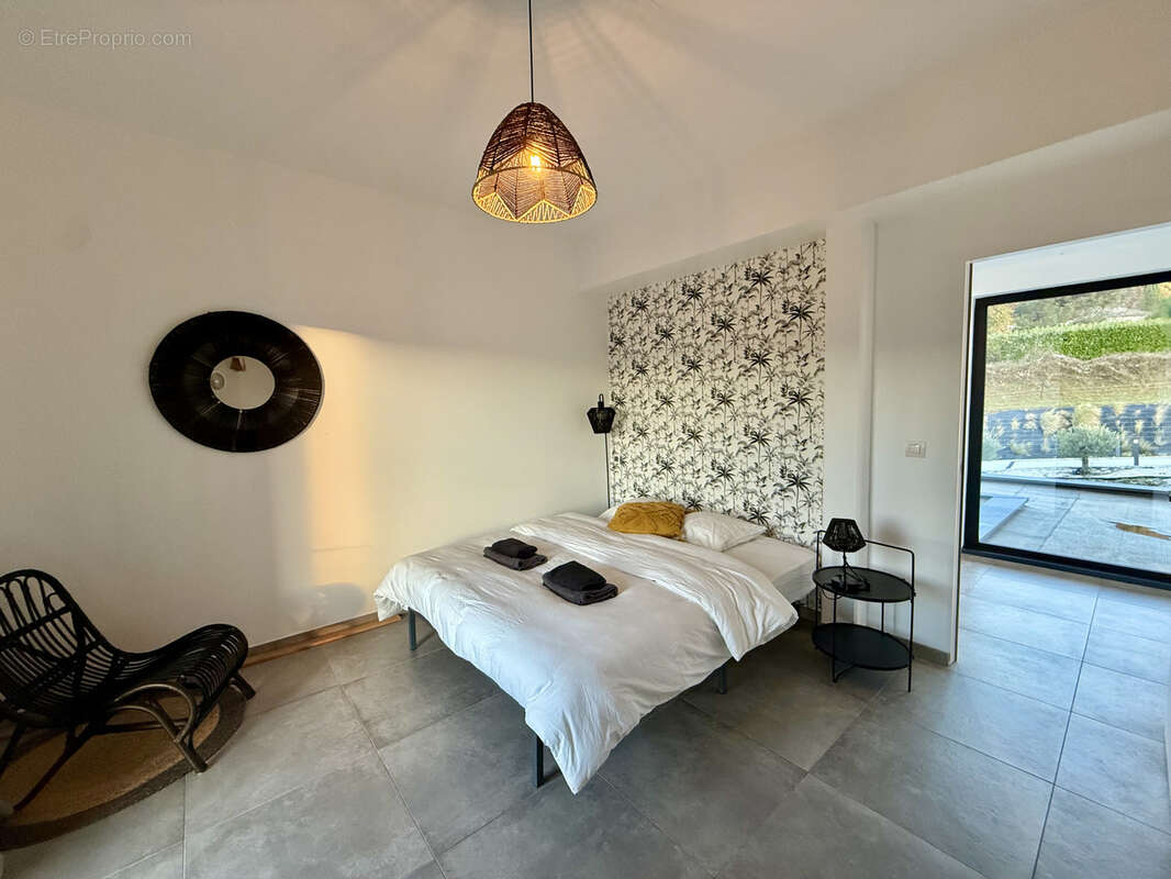 Maison à SAINT-PERAY