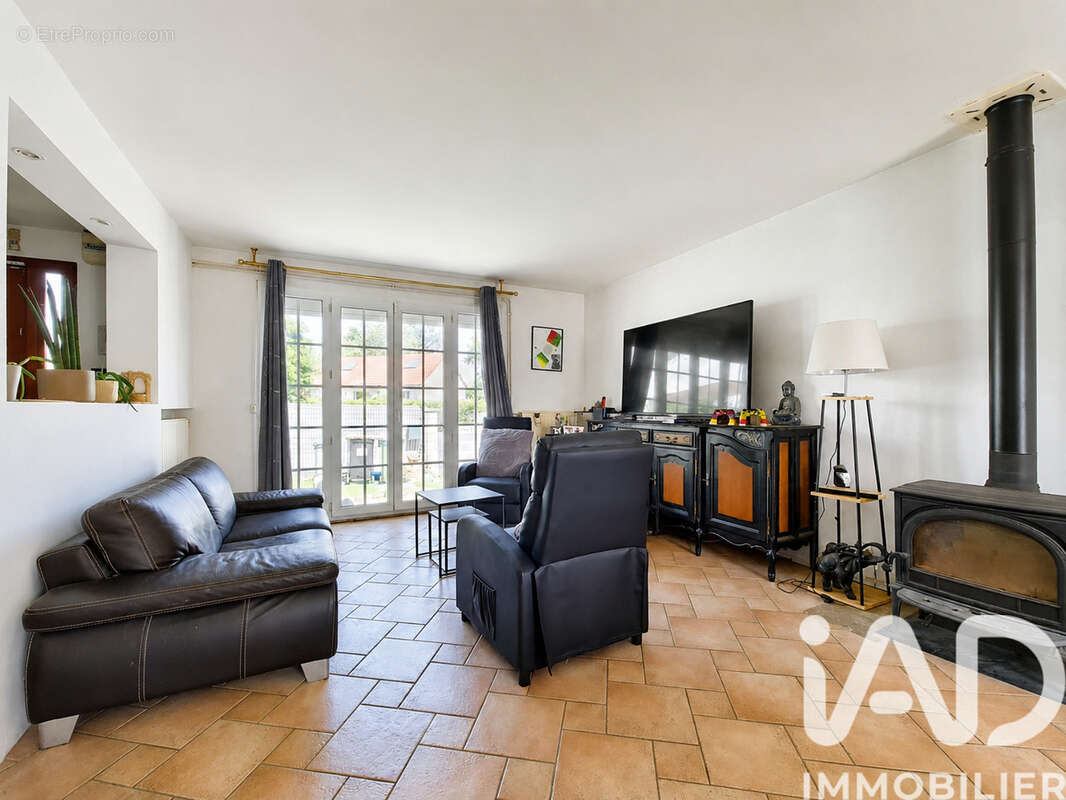 Photo 8 - Maison à LE PERRAY-EN-YVELINES