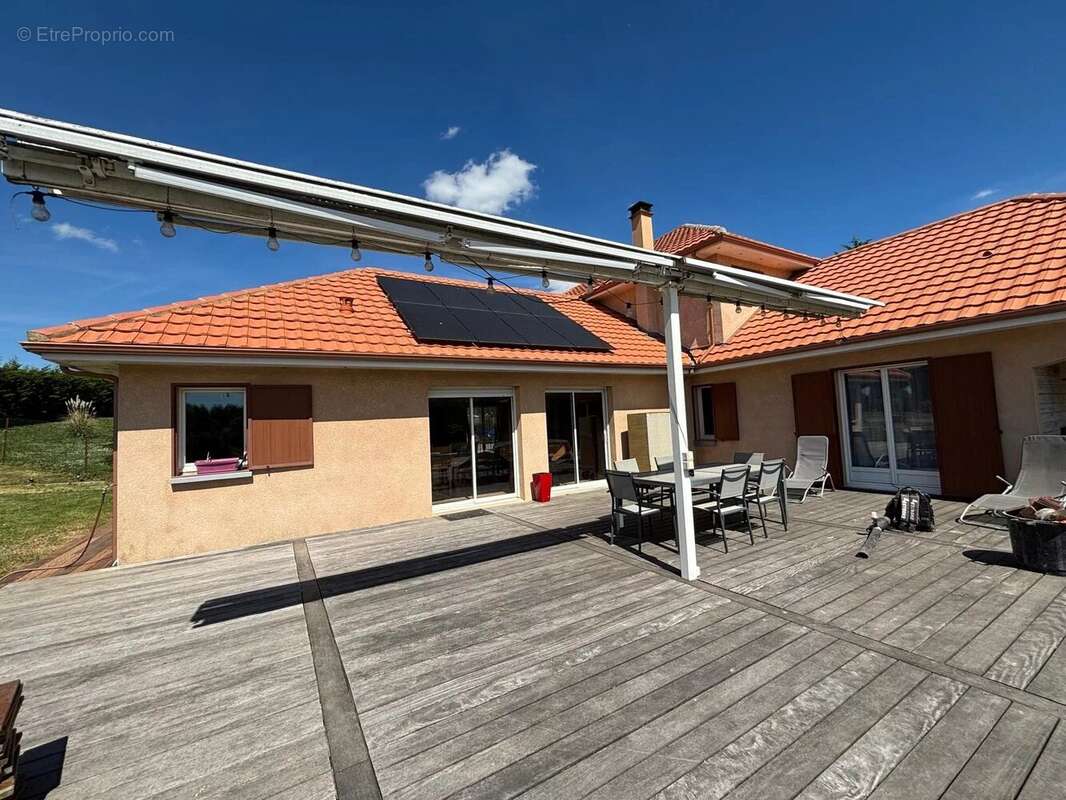 Grande maison familiale moderne avec piscine à Saint-Géraud-de-Corps - photo 15