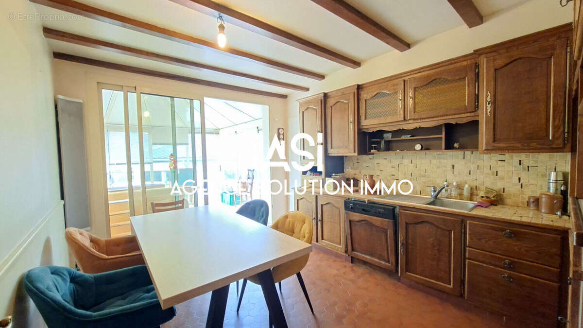 Maison à SAINT-GERMAIN-LE-FOUILLOUX