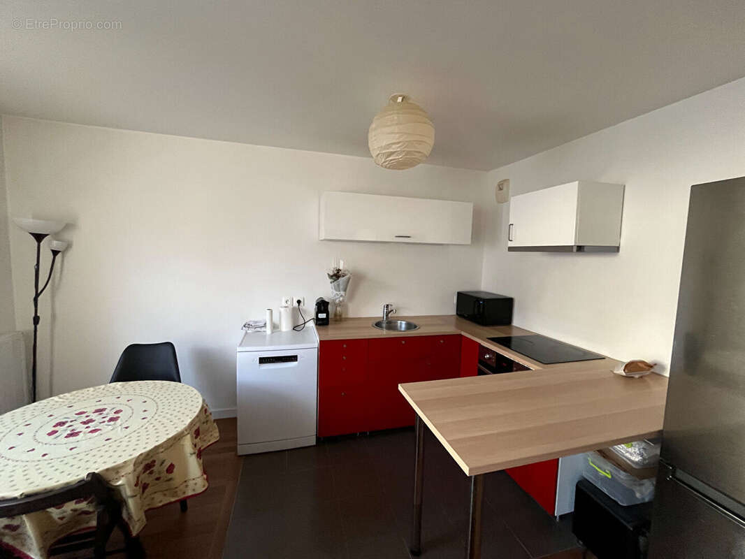 Appartement à CHAVILLE