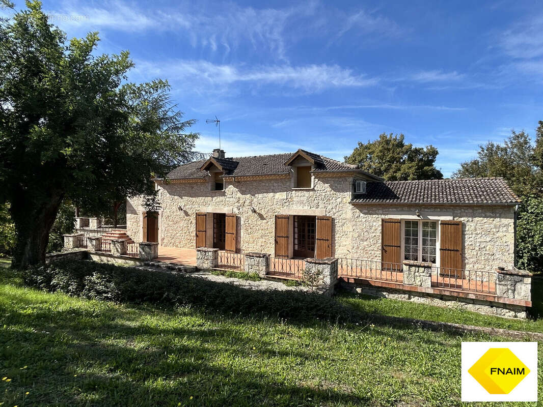 Maison à LAROQUE-TIMBAUT