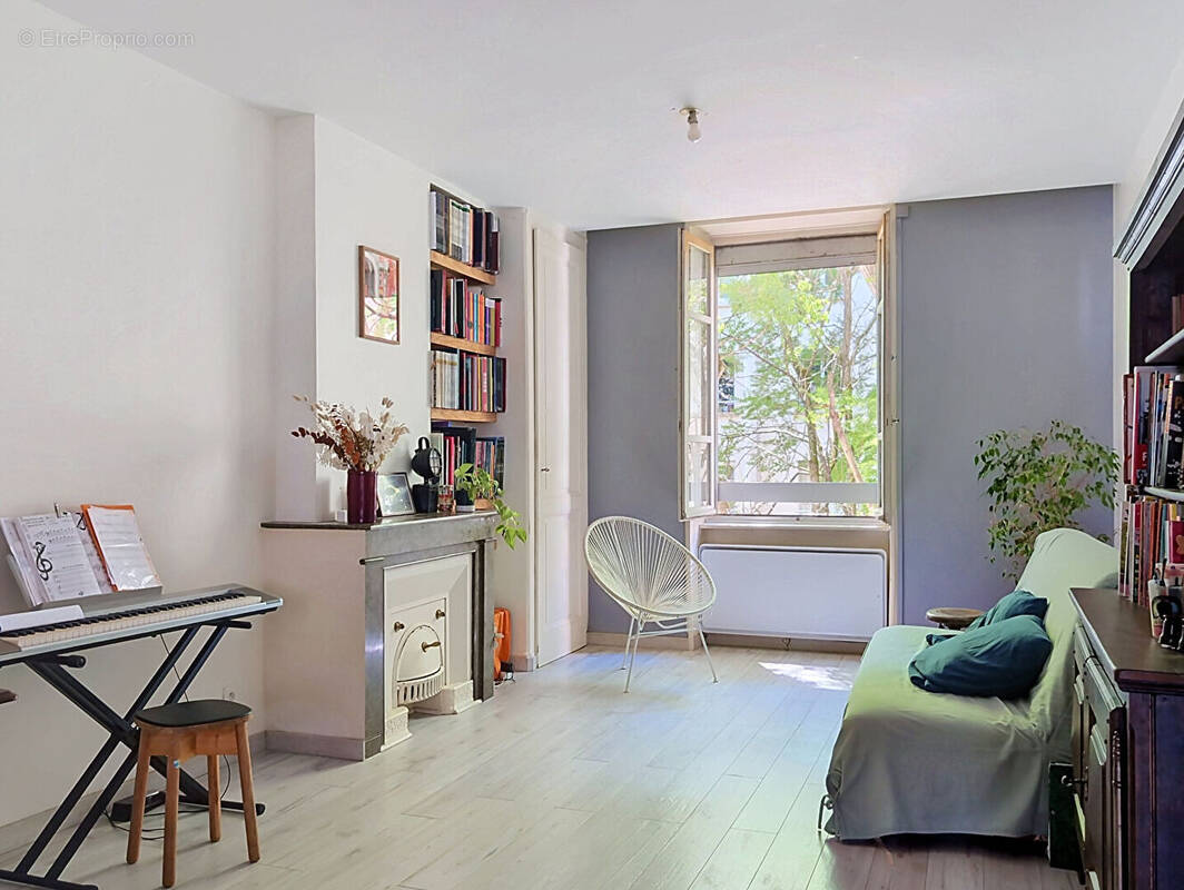 Appartement à LYON-6E