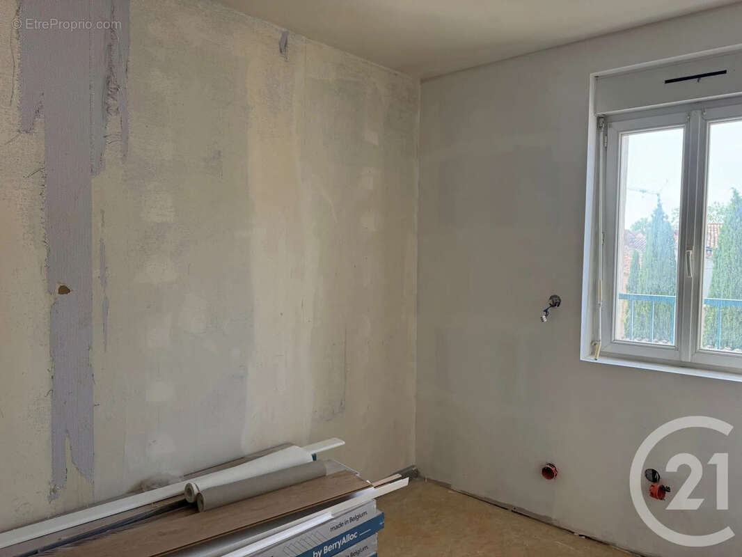 Appartement 45 m² à Gaillac  - photo 6