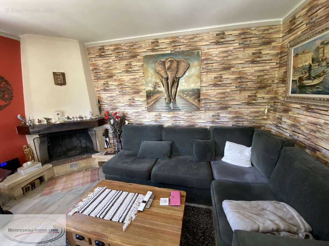 Maison à CHATEAUVIEUX