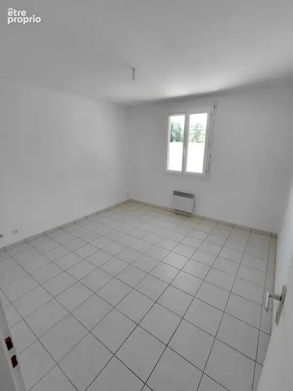 Maison 5 pièces 98 m² à vendre à Mirambeau (17150) - photo 8