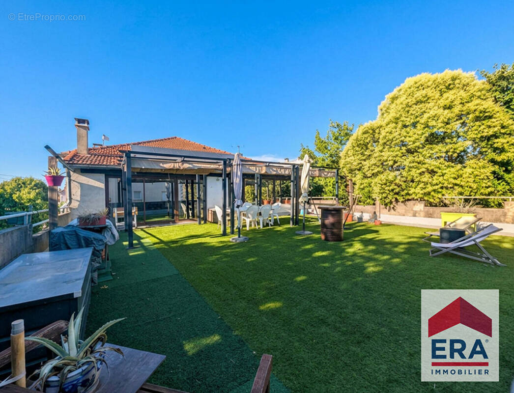 Appartement à MONTELIMAR